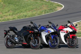 Illustration for article titled 2015 Yamaha YZF-R3 First Ride - The Beginner Bike and Beyond
